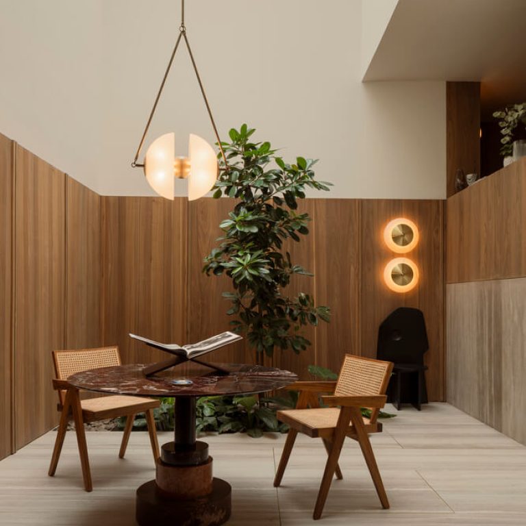 Casa R4 en Jalisco: Renovación Residencial de Lujo en Zapopan