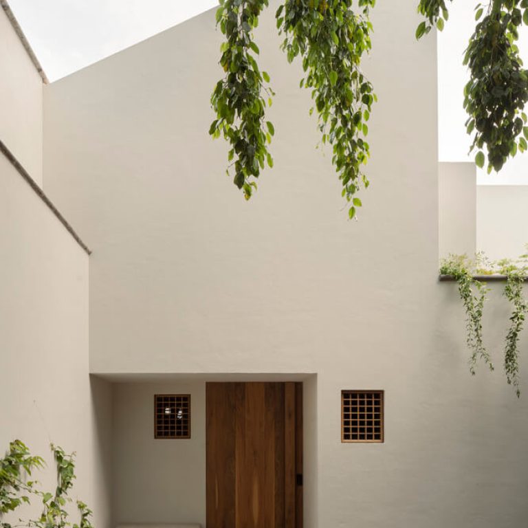 Casa R4 en Jalisco: Renovación Residencial de Lujo en Zapopan