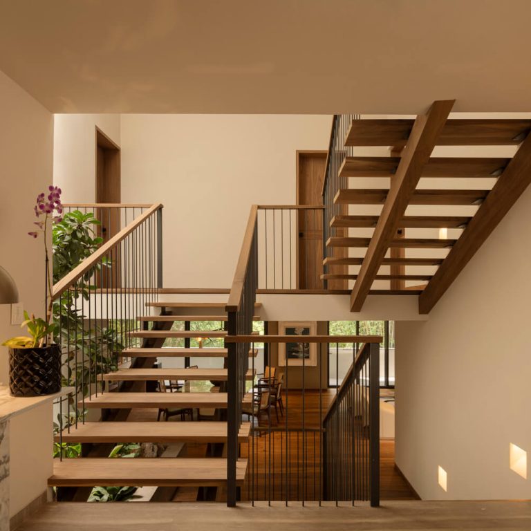 Casa R4 en Jalisco: Renovación Residencial de Lujo en Zapopan