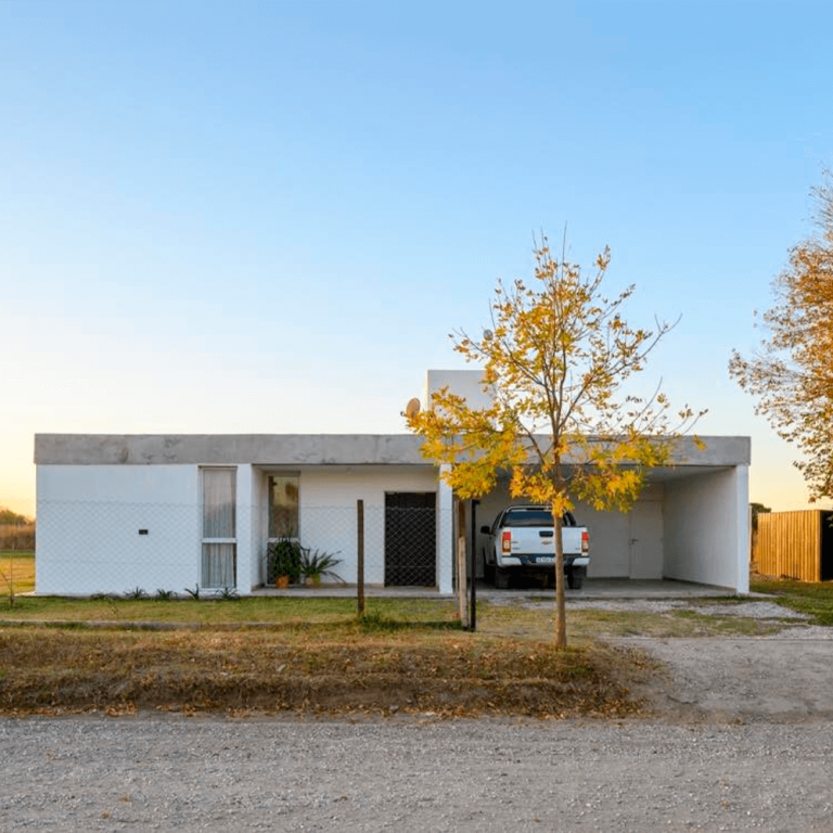 Casa RDA en Argentina por Tomás Gastaldi Arquitecto