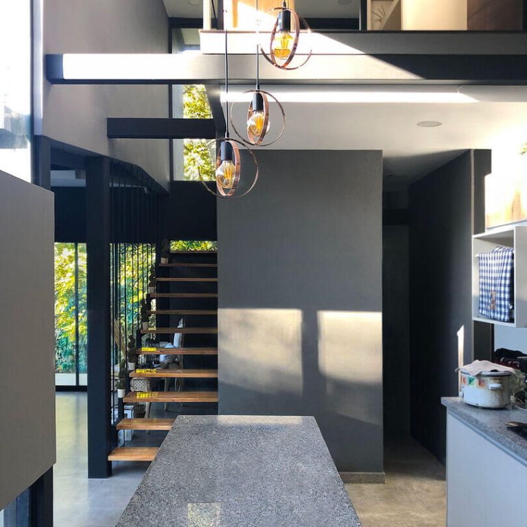 Casa Ramas y Rocas en Ecuador