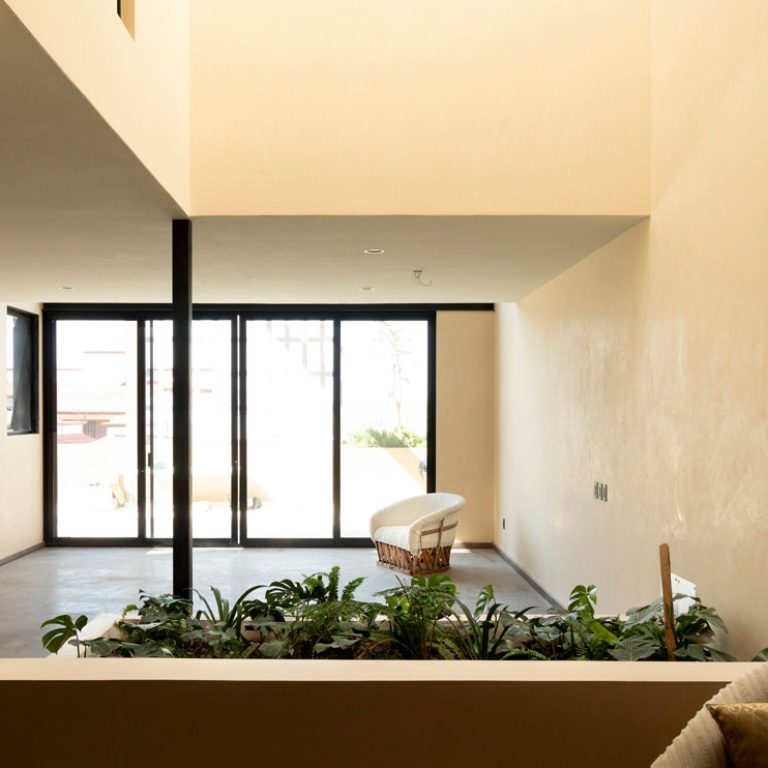 Casa San Juan 22 en Querétaro por PLAAN ARQUITECTURA - Fotografía de Arquitectura - El Arqui MX