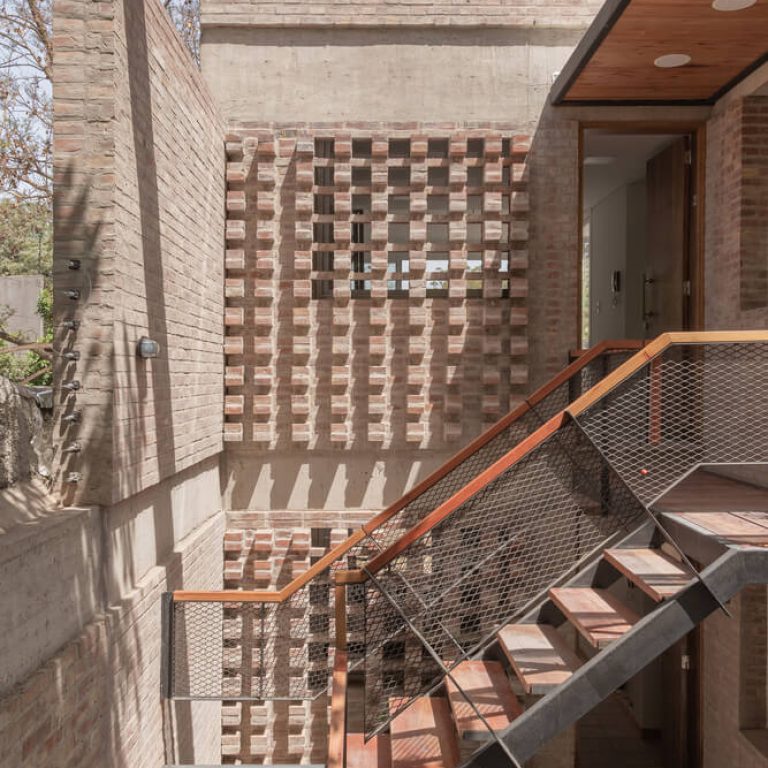 Casa Segura 1124 en Argentina por Primer Piso Arquitectos - Fotografía de Arquitectura