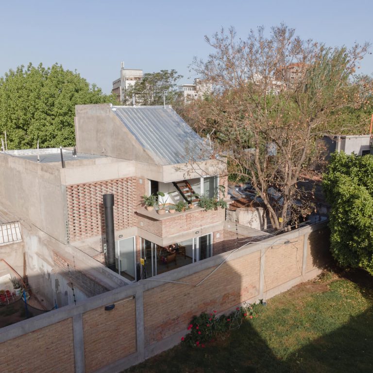 Casa Segura 1124 en Argentina por Primer Piso Arquitectos - Fotografía de Arquitectura