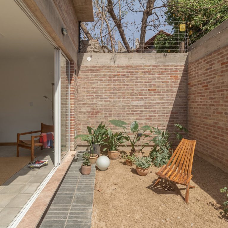 Casa Segura 1124 en Argentina por Primer Piso Arquitectos - Fotografía de Arquitectura