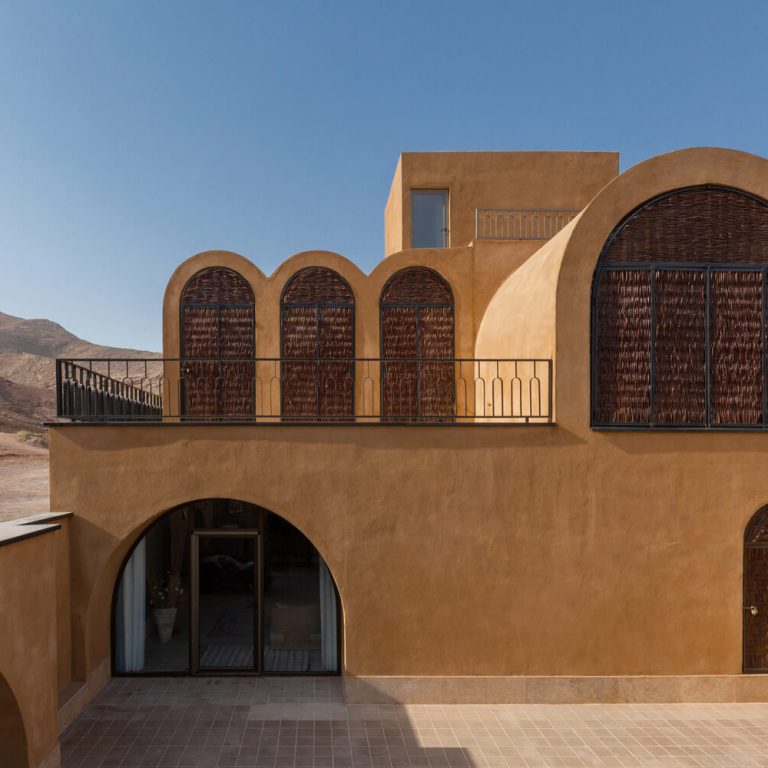Casa Separo por HYPERTEXT ARCHITECTURE STUDIO