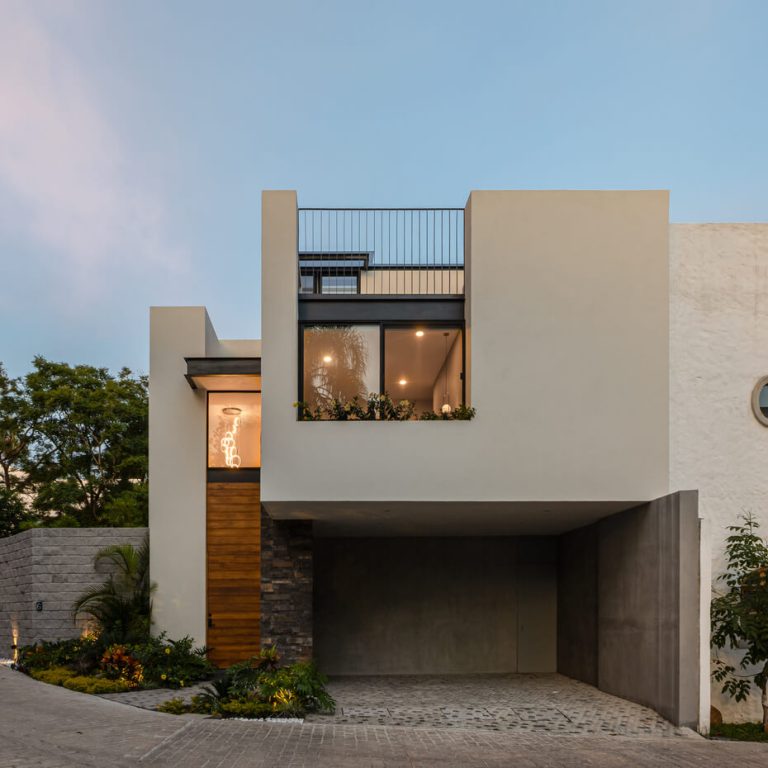 Casa Sion en Morelos por MARRO Arquitectos
