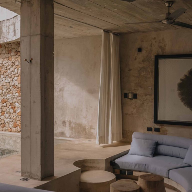 Casa Soskil por Ludwig Godefroy Architecture