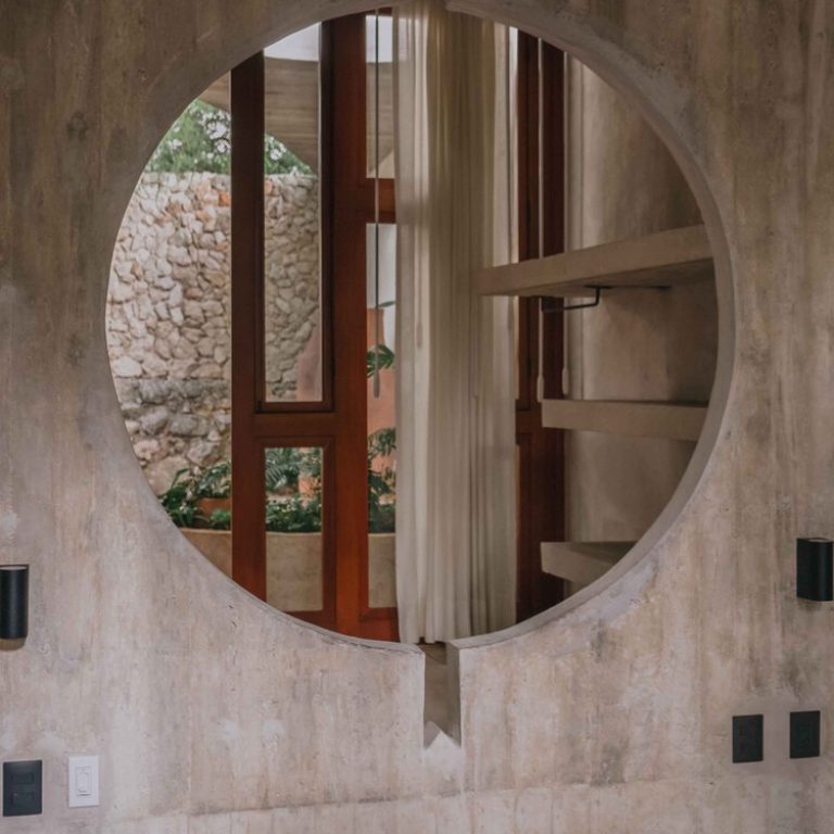 Casa Soskil por Ludwig Godefroy Architecture
