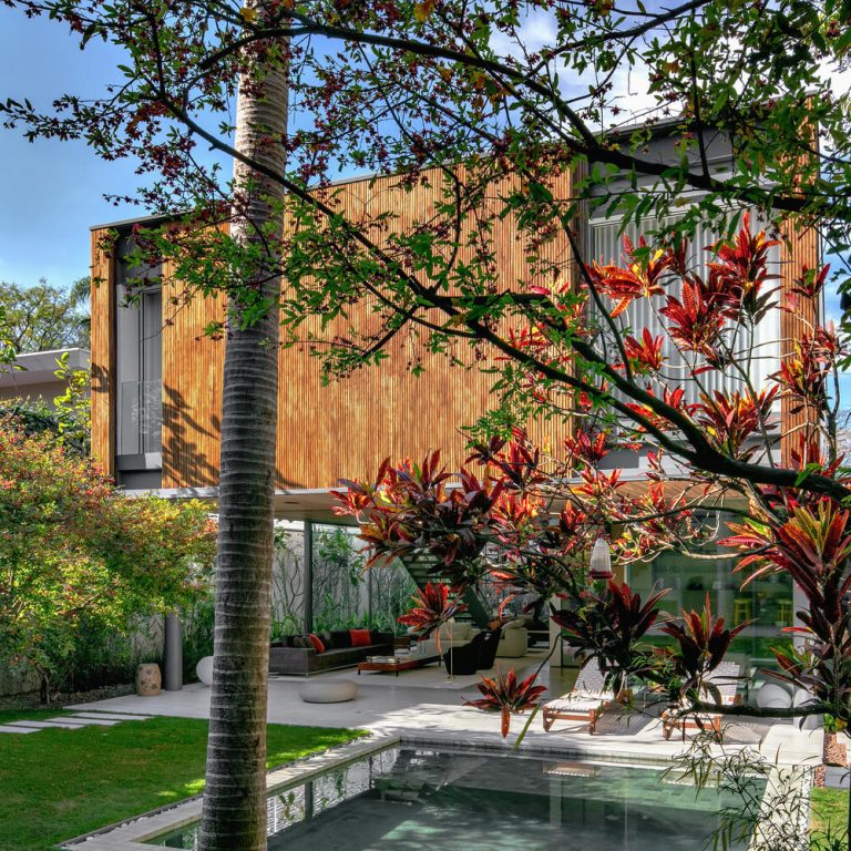 Casa Treliça en Brasil por Terra Capobianco + Galeria Arquitectos - Fotografía de Arquitectura