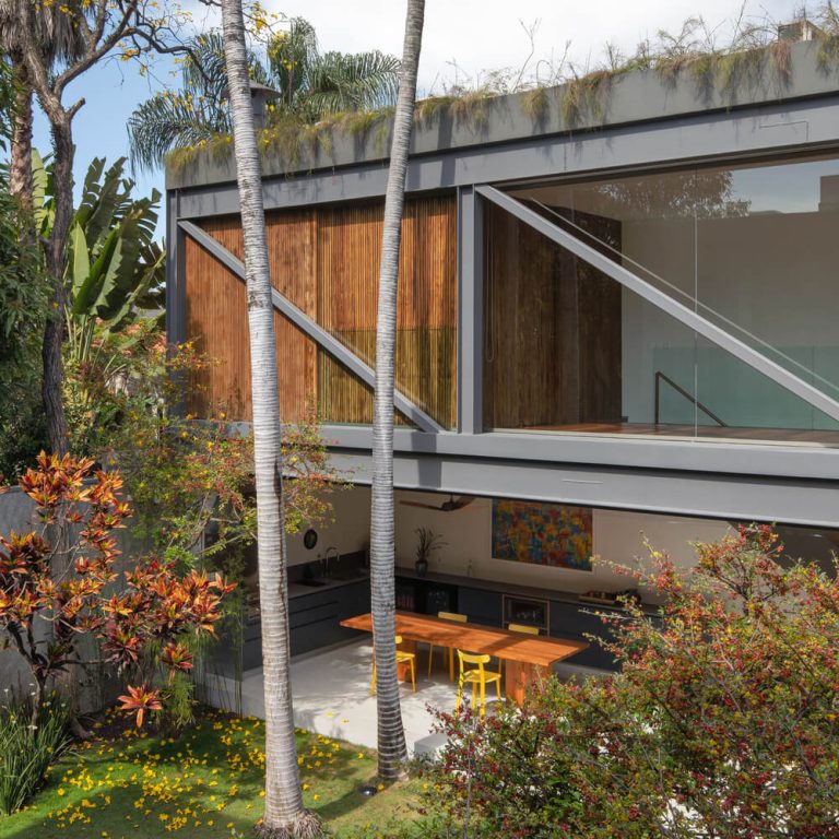 Casa Treliça en Brasil por Terra Capobianco + Galeria Arquitectos - Fotografía de Arquitectura