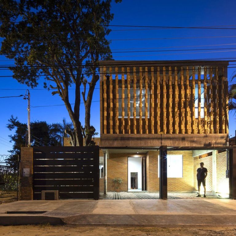 Casa Triplex Yvapovõ en Paraguay por Biocons Arquitectos - Fotografía de Arquitectura - El Arqui MX