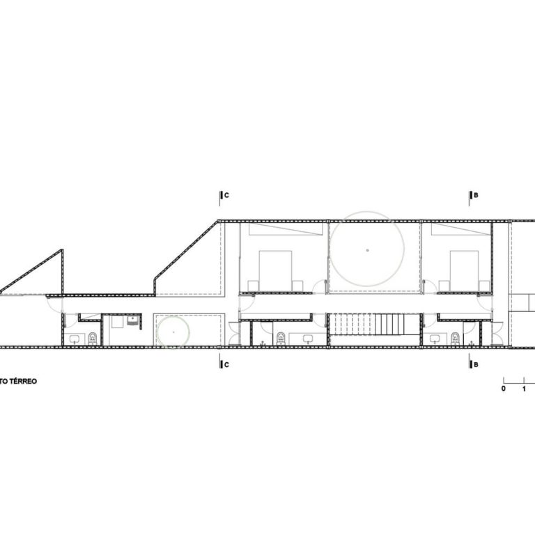 asa Ubaíra en Brasil por Terra e Tuma Arquitetos Associados - Planta arquitectonica