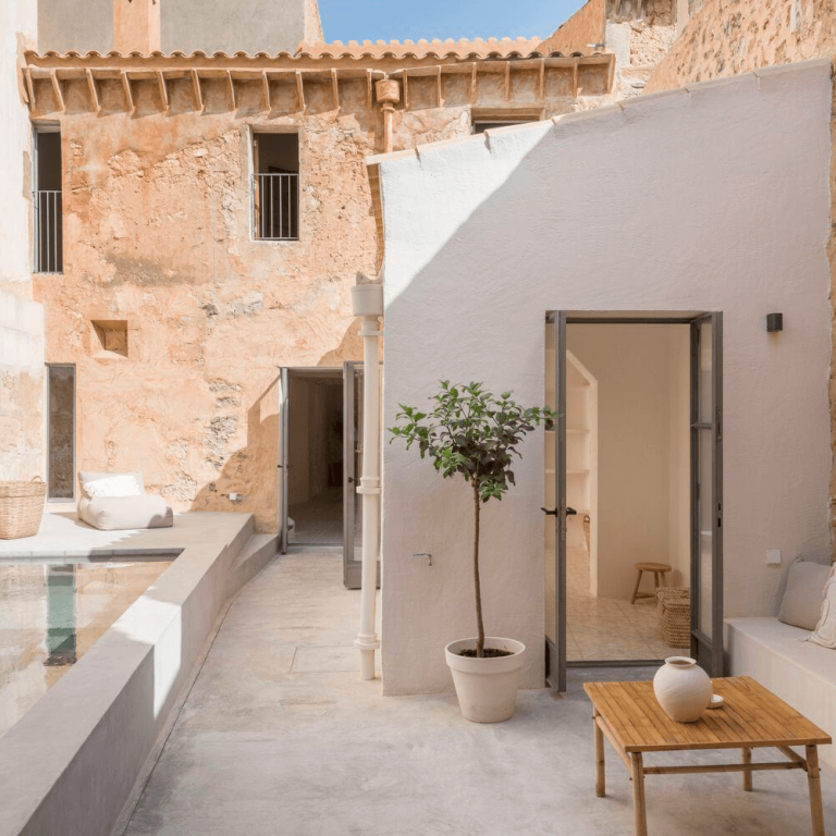 Casa Verdurera en España por BUC Arquitectura