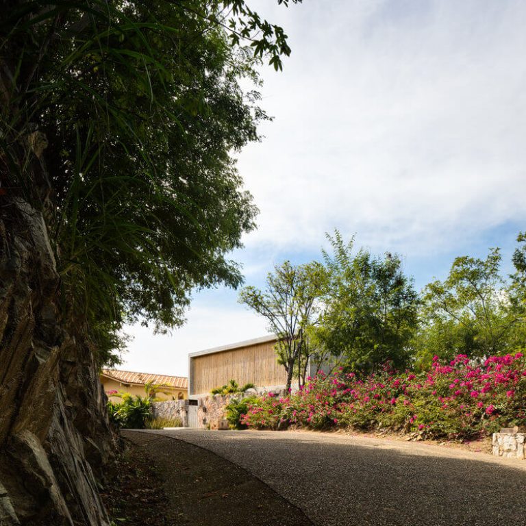 Casa Z en Guerrero por Zozaya Arquitectos