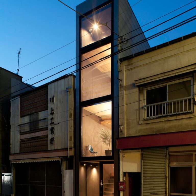 Casa de 1,8 M de ancho en Japón