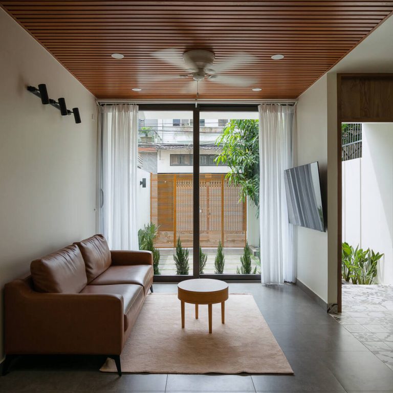 Casa de Mayo en Vietnam