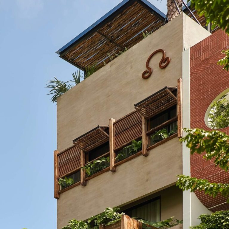 Casa del Pulpo en Vietnam: Diseño Multifuncional por TAR. DISEÑO CHITECT