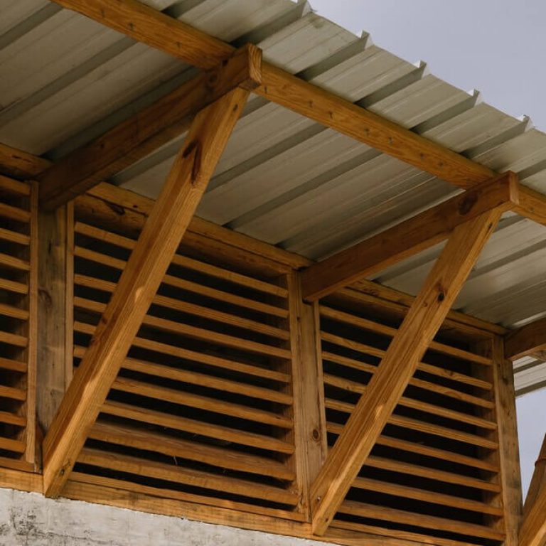 Casa del maestro en República Dominica por Øblicuo
