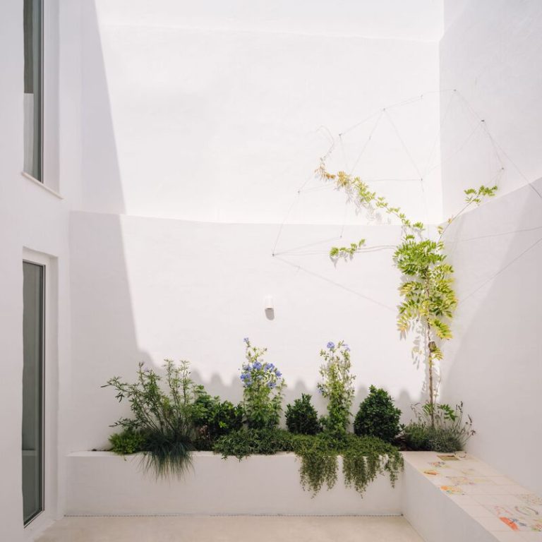 Casa en Ericeira en Portugal por TARGA atelier - Fotografía de Arquitectura