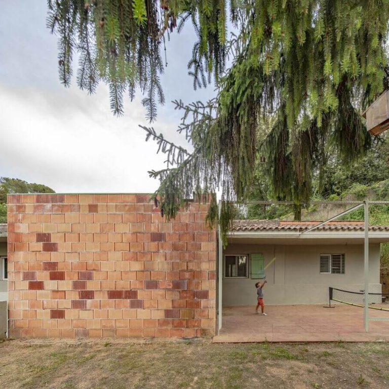 Casa la Maria i el Pablo en España