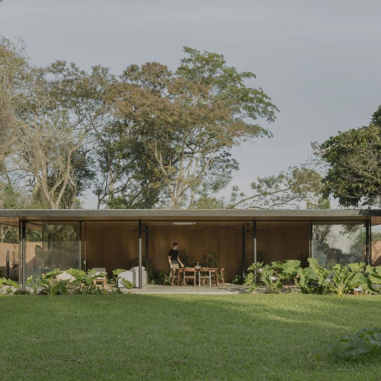 Casa pequeña en San Ber en Paraguay