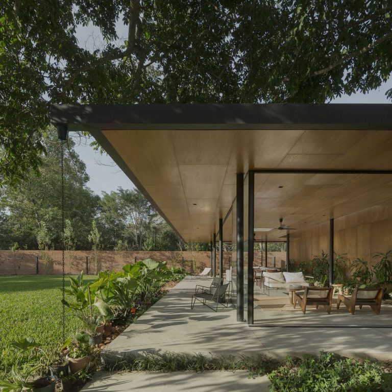 Casa pequeña en San Ber en Paraguay