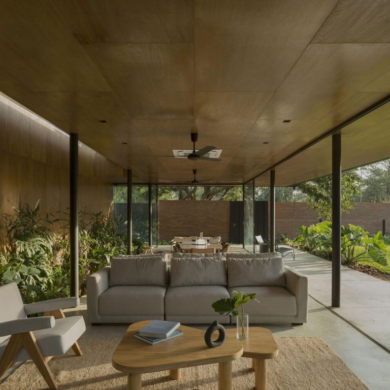 Casa pequeña en San Ber en Paraguay