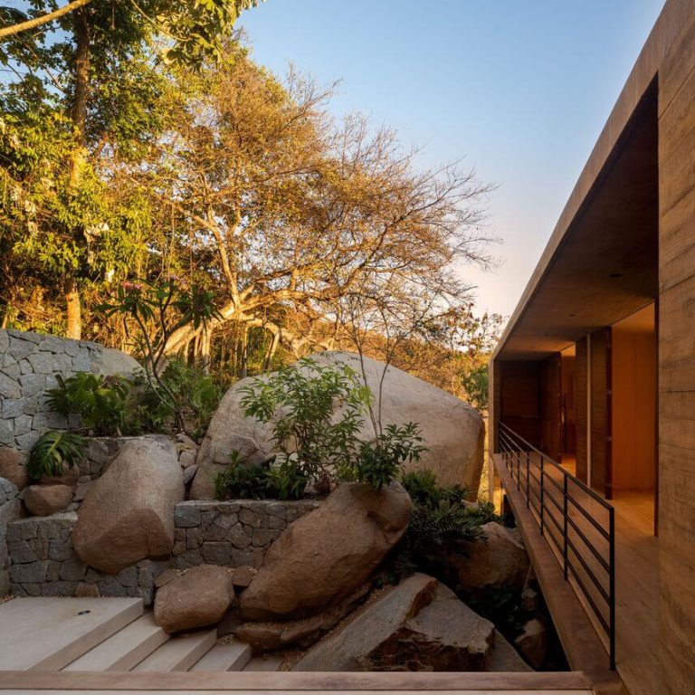 Casa piedra en Guerrero por Taller Gabriela Carrillo - Arquitectura residencial