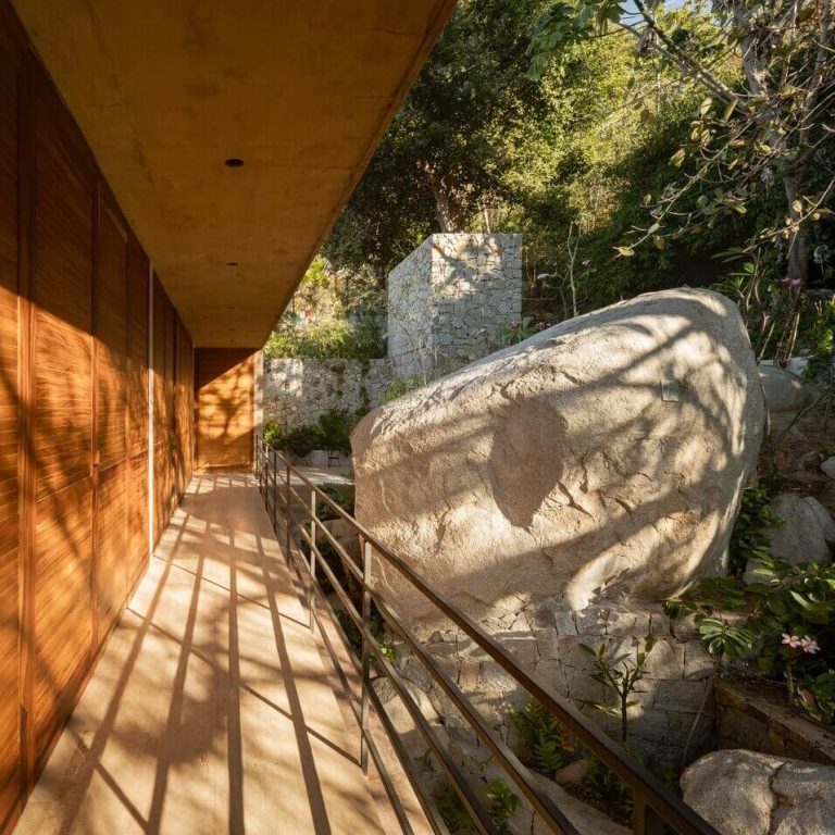 Casa piedra en Guerrero por Taller Gabriela Carrillo - Arquitectura residencial