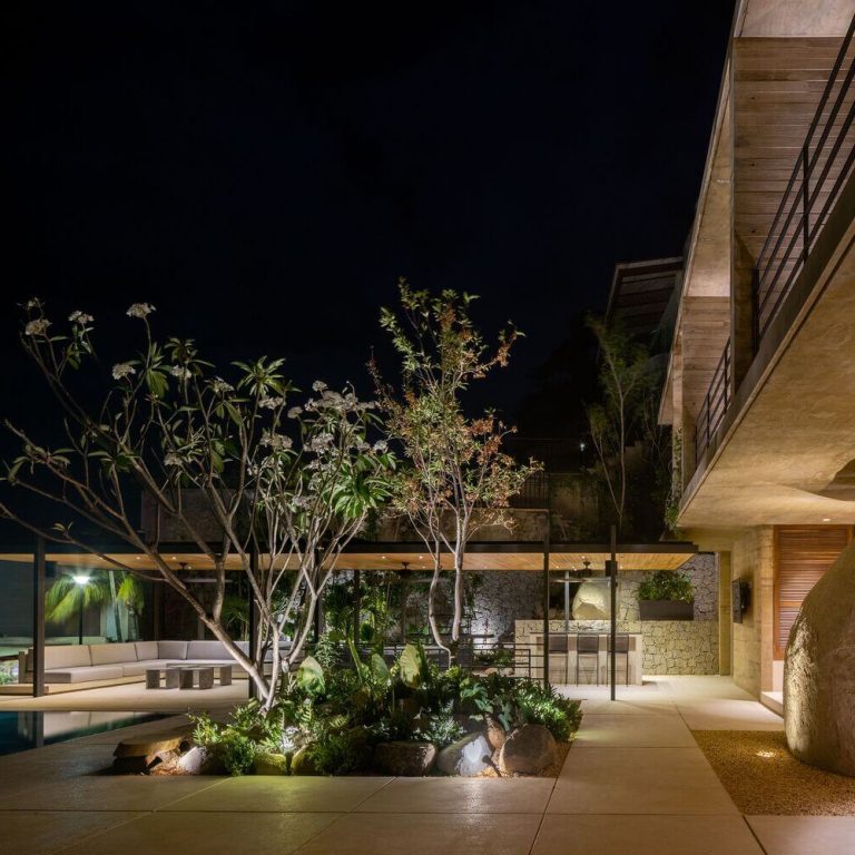 Casa piedra en Guerrero por Taller Gabriela Carrillo - Arquitectura residencial