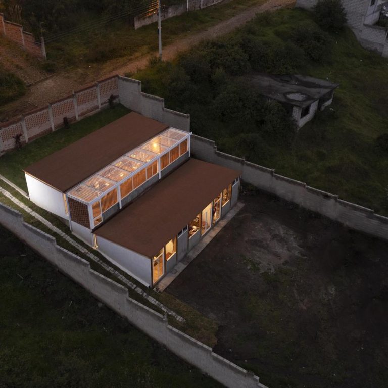 Casa rampa en Ecuador