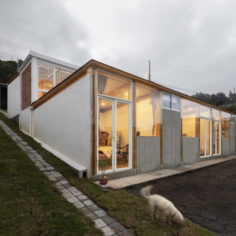 Casa rampa en Ecuador