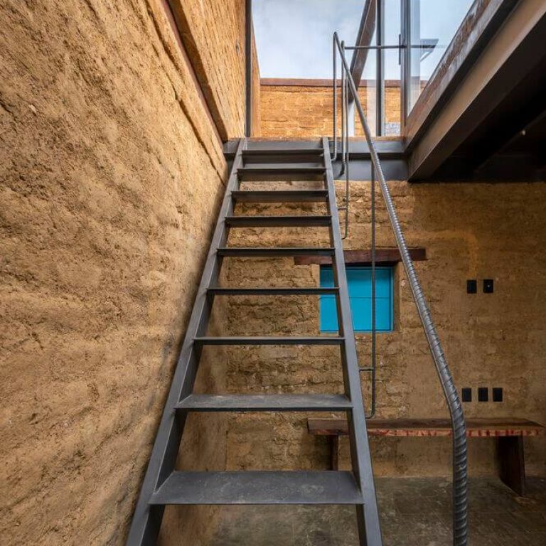 Casa taller Plúmula en Oaxaca por Espacio 18 Arquitectura