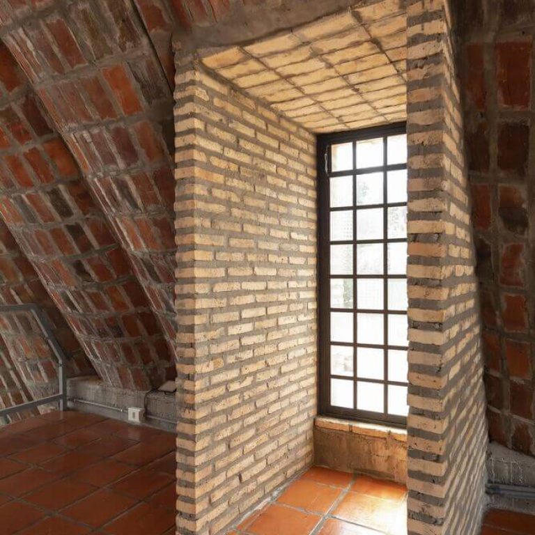 Casa taller el caparazón en Paraguay