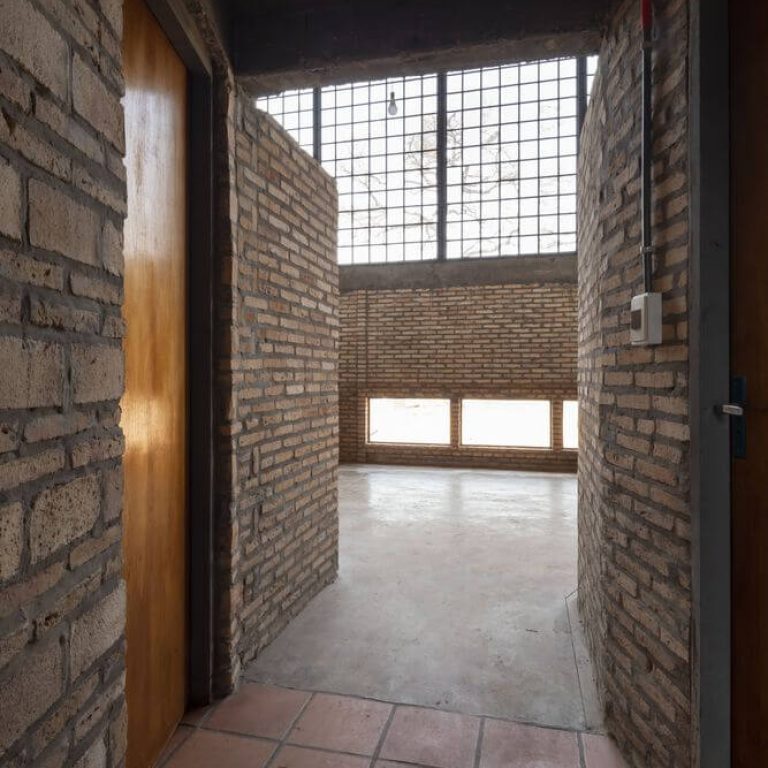 Casa taller el caparazón en Paraguay