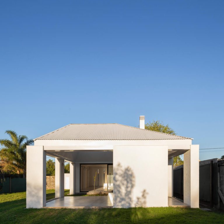 Casa y quincho Talacasto etapa I en Argentina por Estudio 2(A) DosArquitectas - Fotografias de arquitectura