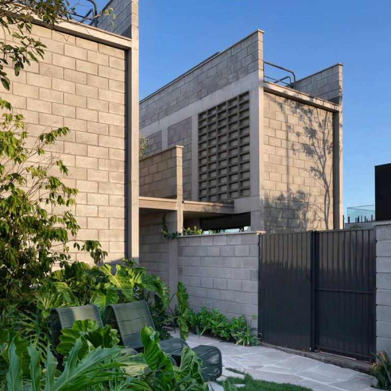 Casas Campeche en Brasil por Terra e Tuma Arquitetos Associados