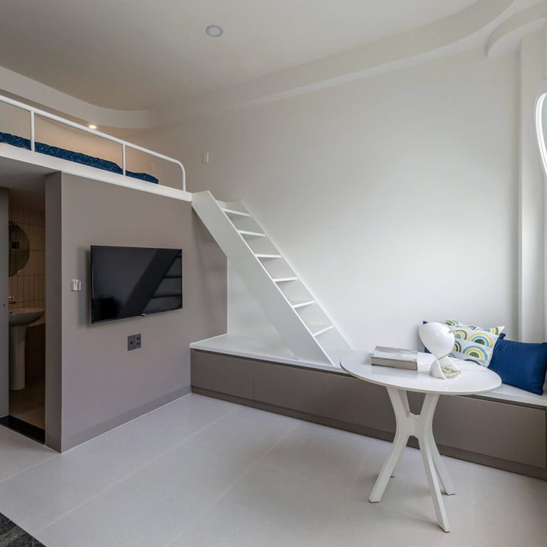 Cloud House por ROOM+ Diseño y Construcción