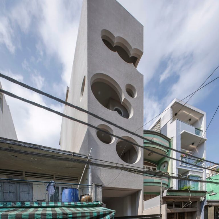 Cloud House por ROOM+ Diseño y Construcción