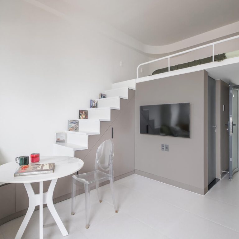 Cloud House por ROOM+ Diseño y Construcción