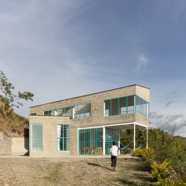 Free House en Ecuador por Chip Studio - Fotografía de Arquitectura