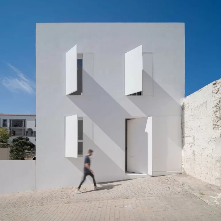 House F en España por XStudio - Fotografía de Arquitectura - El Arqui MX