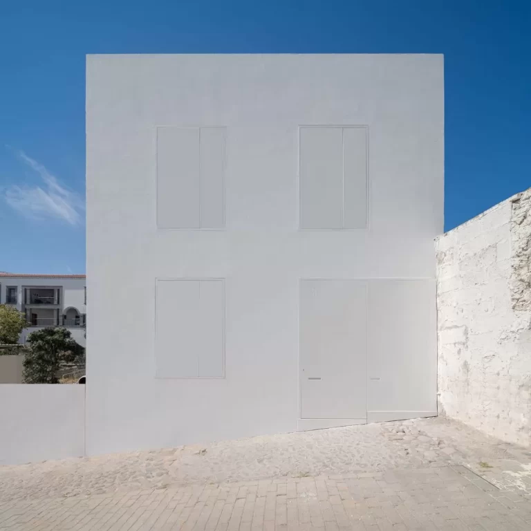 House F en España por XStudio - Fotografía de Arquitectura - El Arqui MX