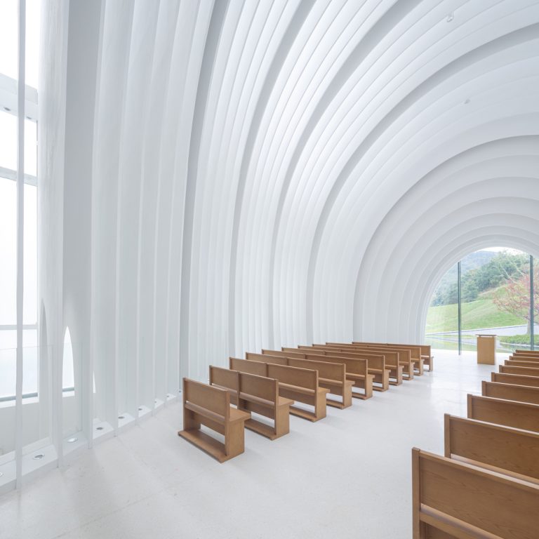 La Iglesia de la Cámara en China por BUZZ - Büro Ziyu Zhuang