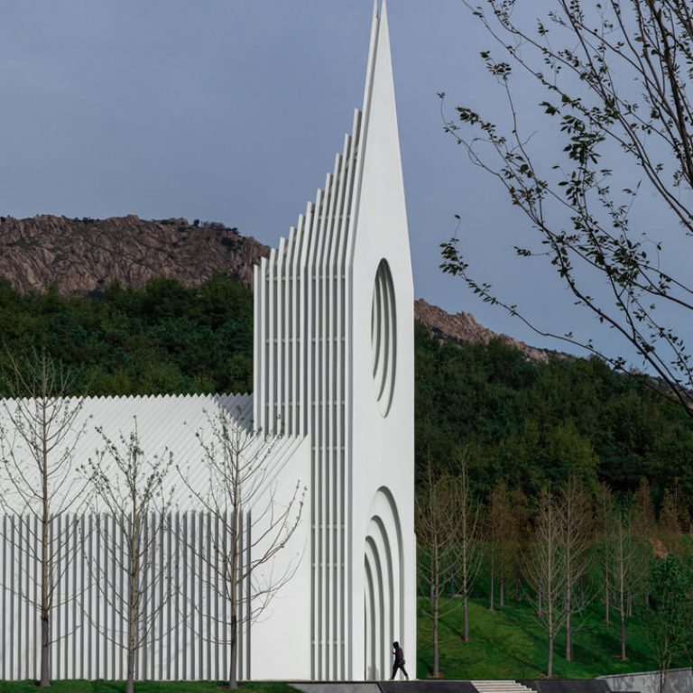 La Iglesia de la Cámara en China por BUZZ - Büro Ziyu Zhuang