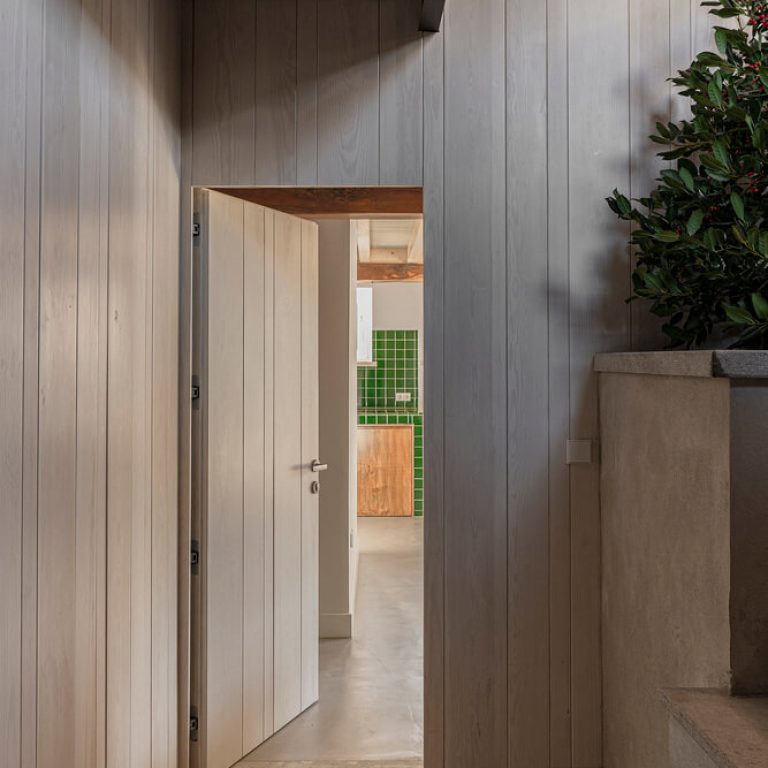 Luarna House en España