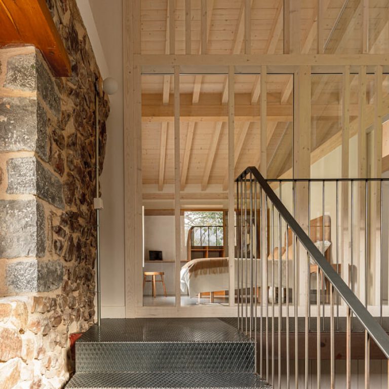 Luarna House en España