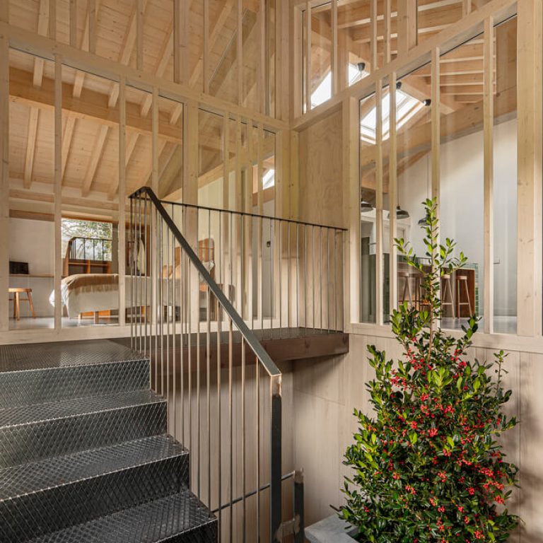 Luarna House en España