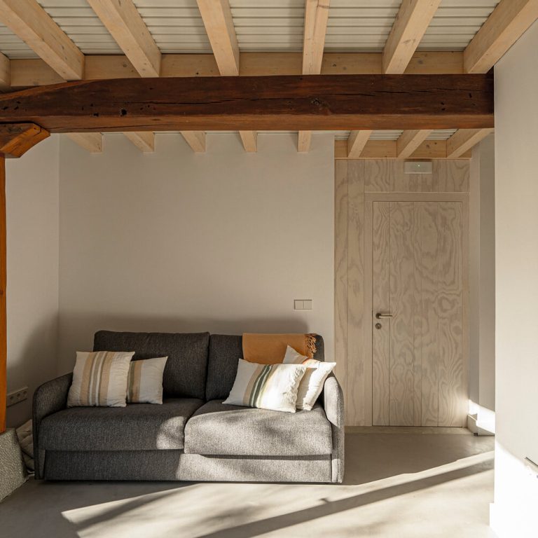 Luarna House en España
